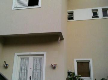 Casa en Venda de 2 quartos Chácara Canta Galo · Casa KM.24 - 2 dormitórios, 1 suite, segurança 24hs, lazer, fácil acesso..