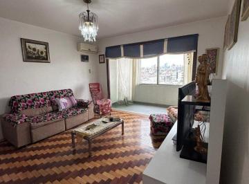 Apartamento · 121m² · 3 Quartos · Apartamento de 3 dormitórios, elevador no bairro São Geraldo.