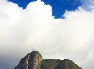 Apartamento · 80m² · 2 Quartos · 2 Vagas · Apartamento Padrão com 2 Suites à venda no Humaitá