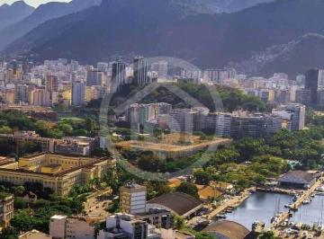 Apartamento · 329m² · 4 Quartos · 3 Vagas · Cobertura para venda com 4 quartos na Urca - Rio de Janeiro - RJ