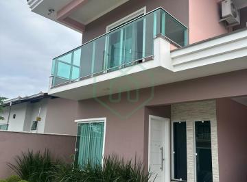 Casa · 230m² · 4 Quartos · 3 Vagas · Sobrado de Alto Padrão Mobiliado 4 quartos à Venda em Araquari por $R 1.300.000,00 com piscina aquec