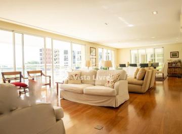 Apartamento · 366m² · 4 Quartos · 5 Vagas · Apartamento à venda no bairro Lapa, com uma ampla área útil de 366 m². Este imponente imóvel aprese