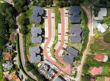 Apartamento de 2 quartos, Campos do Jordão · Apartamento novo a venda em Campos do Jordão