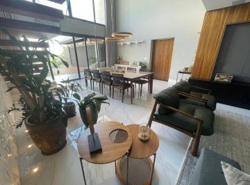 b4puvte2ogqxody4ymi3zwvl_md · Conforto e luxo esperam por você: casa de condomínio para alugar no Alphaville