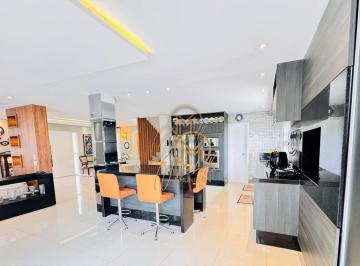 Casa · 300m² · 3 Quartos · 2 Vagas · Casa mobiliada para locação em condo