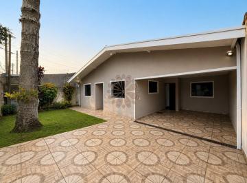 Casa · 136m² · 4 Quartos · 2 Vagas · Casa Térrea com Área Gourmet e Edícula no Xaxim<br