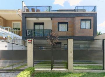 Casa · 162m² · 3 Quartos · 3 Vagas · Sobrado mobiliado com jacuzzi no terraço em Santa