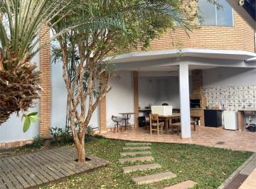 Casa de 3 quartos, São Paulo · Casa térrea no Tucuruvi, 3 dormitórios, 1 suíte, 3 banheiros e 3 vagas.
