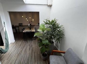 Casa de 3 quartos, São Paulo · Casa de condomínio em Santana, 3 dormitórios, 3 suítes, 4 banheiros e 2 vagas.