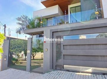 Casa · 308m² · 3 Quartos · 2 Vagas · VENDA | Sobrado, com 3 dormitórios em Zona V, Umuarama