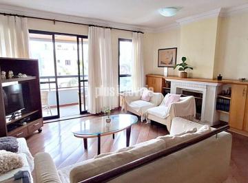Apartamento · 156m² · 4 Quartos · 3 Vagas · Próximo a Escola Graduada 156,0m²AU 4 Dormitórios, 2 Suítes, 3 Vagas.