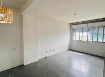 Foto 01 · Imperdível: Apartamento à venda ou locação no Centro de São Vicente-SP, 1 quarto, 1 sala, 1 banheiro