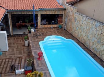 202408291221237336.jpg · Casa para Venda em Goiânia, Residencial Ana Clara, 3 dormitórios, 1 suíte, 4 banheiros, 5 vagas
