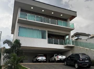 Casa · 475m² · 4 Quartos · 4 Vagas · Belíssima Casa Mobiliada a Venda ou Aluguel no Condomínio do Lago ? Goiânia/GO