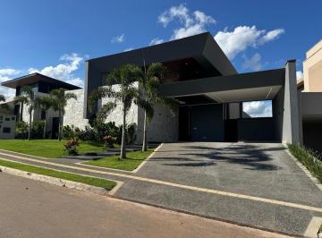 Casa · 290m² · 3 Quartos · 4 Vagas · BELÍSSIMA CASA TÉRREA PORTAL DO SOL GREEN