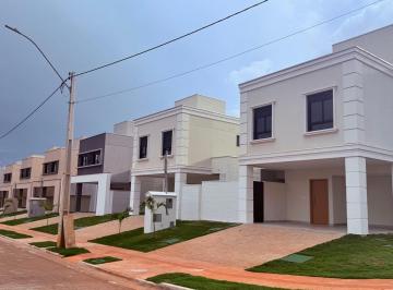 Casa · 252m² · 4 Quartos · 2 Vagas · Vendo Casa Sobrado C/ Ágio Jardins Lyon 4Qtos GO.