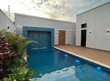 Casa · 223m² · 4 Quartos · 4 Vagas · BELA CASA A VENDA DE ALTO PADRÃO - Setor Jardim Europa/GO