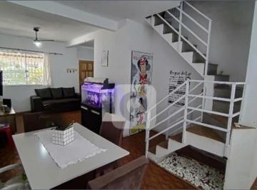Casa · 240m² · 3 Quartos · 2 Vagas · Casa A Venda na Estrada do Cafundá 3 Quartos com Área total de 640 m²