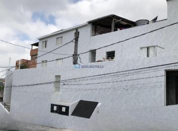 Comercial · 1300m² · Prédio residencial com 31 apartamentos à venda na região de Americanópolis.