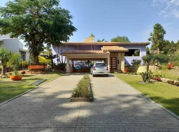 Casa · 400m² · 3 Quartos · 4 Vagas · Casa à venda em Salto, Condomínio Monte Belo!
