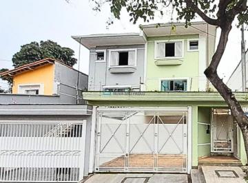 Casa · 187m² · 4 Quartos · 4 Vagas · Casa na Saúde / 4 quartos e 4 vagas.