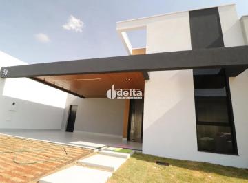 Casa · 250m² · 3 Quartos · 2 Vagas · Casa residencial em condomínio com 3 suítes disponível para Venda no bairro Grand Ville em Uberlândi