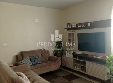 Casa · 120m² · 2 Quartos · 1 Vaga · Terreno com duas casas na Penha