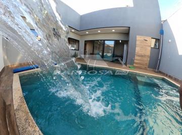 Casa · 3 Quartos · Casa com 3 suítes e piscina aquecida á venda no Bairro turista II