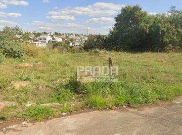 8ce4bad33832188394726a0f5358202f8317dbf0 · Terreno à venda com área de 300 m² - Vigilato Pereira - Uberlândia/MG.