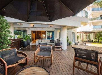 Apartamento · 386m² · 3 Quartos · 3 Vagas · APARTAMENTO DIFERENCIADO NO BRAVA HOME RESORT!