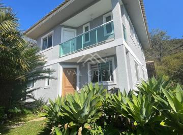 whatsapp-image-2025-10-06-at-223612-1-17598023098237.jpeg · Exuberante casa em condominio