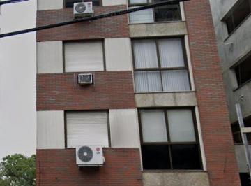 Apartamento · 110m² · 2 Quartos · 2 Vagas · Cobertura em Petrópolis