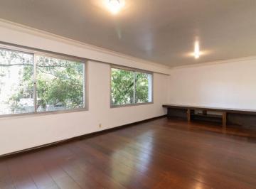 Apartamento · 152m² · 3 Quartos · 2 Vagas · Apartamento de 3 dormitórios, suíte, duas vagas e elevador no bairro Rio Branco