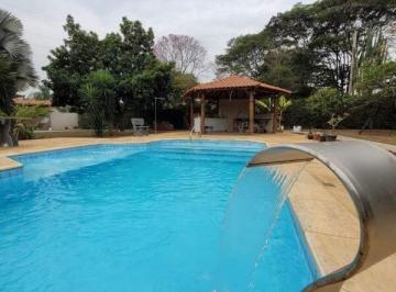 Rural · 2500m² · 2 Quartos · 4 Vagas · Chácara à venda em Cond. Fechado 