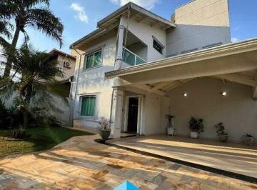 Casa · 227m² · 4 Quartos · 2 Vagas · SOBRADO À VENDA NO COND ROLAND 3 COM 4 DORMITÓRIOS