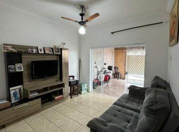 53498f6a-dfc2-496b-865e-35e654552c47.jpg · Casa com piscina à venda no Jardim Nova Suíça