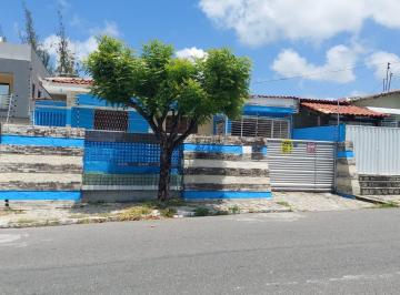Casa de 5 quartos, João Pessoa · Casa no bairro Pedro Gondim com 5 quartos