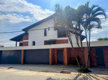 Casa de 4 quartos, Mairiporã · Sobrado para venda com 3 suítes e 6 vagas na Serra da Cantareira