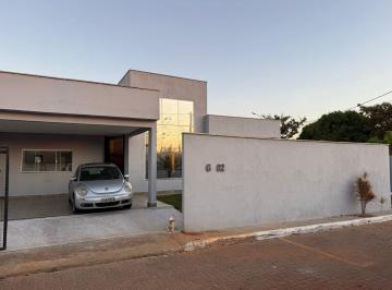 Casa de 4 quartos, Gama · Casa ponte alta norte, 4 suítes, rua jacaranda, churrasqueira goumert, armários