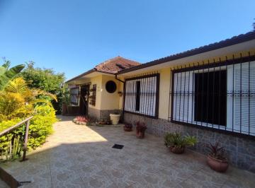 202510071049337841.jpeg · Casa para Venda em Petrópolis, Coronel Veiga, 5 dormitórios, 2 suítes, 8 banheiros, 4 vagas