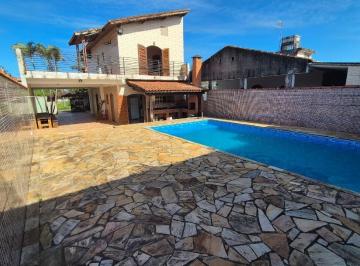 Casa de 2 quartos, Itanhaém · Casa para Venda, Itanhaém / SP. Possui 02 dormitórios e piscina 