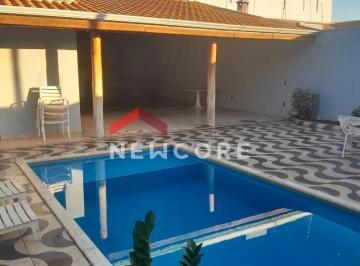 Casa · 250m² · 2 Quartos · 4 Vagas · Casa em Rua Luiz Pitton - Brasil 500 - Bariri/SP