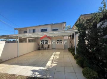 Casa · 140m² · 3 Quartos · 2 Vagas · Casa de condomínio em Rua Pioneiro Benjamin Fernandes Dias - Jardim Iguaçu - Maringá/PR