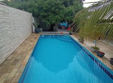 Casa · 239m² · 4 Quartos · Casa para venda, 4 quartos, sendo uma suíte, Bairro São Roque, Cuiabá