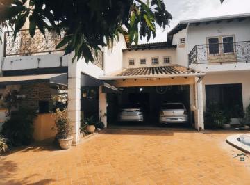 Casa · 293m² · 4 Quartos · 2 Vagas · Casa com 4 quartos, sendo 2 suítes, com Energia Solar Jardim Petrópolis, Cuiabá