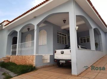 Casa · 195m² · 2 Quartos · 4 Vagas · Casa Comercial e Residencial à venda, 220m² Araés, Cuiabá