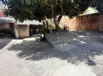 Casa de 2 quartos, Belo Horizonte · Barracoes em lote de 360m², ideal para nova construção