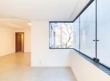 Apartamento · 71m² · 2 Quartos · 1 Vaga · Apartamento 2 dormitórios de frente no Menino Deus