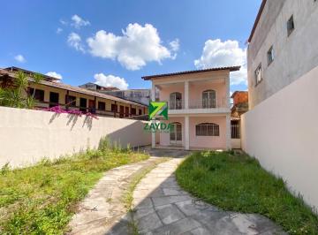 Foto 56 · Casa à Venda no Centro de Rio das Ostras-RJ: Imóvel Espaçoso com 3 Quartos, 2 Salas e 4 Vagas de Gar