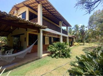 Casa · 645m² · 6 Quartos · 6 Vagas · Refúgio Único em Busca Vida